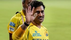 ఐపీఎల్ 2027పై ఎంఎస్ ధోనీ క్లారిటీ!