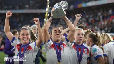 Lucy Bronze Recognised As England's Best Player Since Kelly Smith By Faye White
