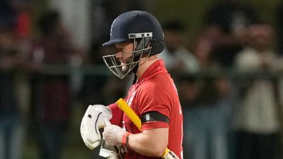 Delhi Capitals' Ben Duckett Opts Out of IPL 2026 to Focus on England Career, Faces Possible BCCI Ban