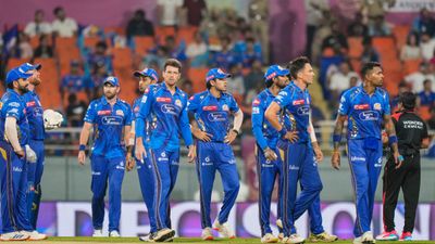 IPL 2026 Introduces Second New Ball Rule: How It Could Reduce Dew Impact and Revive Spinners