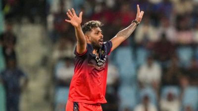 Will Nuwan Thushara Miss IPL 2026? RCB Await Sri Lanka Cricket NOC Decision