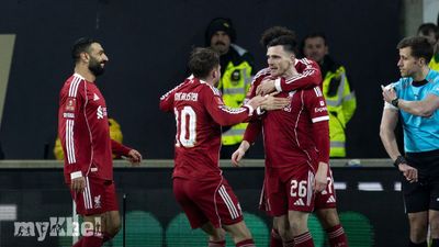 Robertson Reiterates Commitment To Liverpool Despite Tottenham Interest