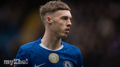 Cole Palmer Affirms Chelsea Future Despite Manchester United Links