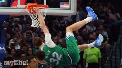 Cooper Flagg's 51-Point Outburst Helps Magic Beat Mavericks In Dallas