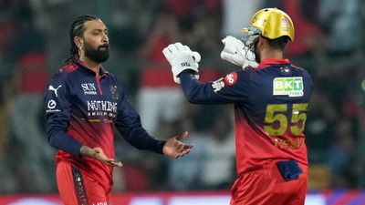 RCB vs LSG IPL 2026: Krunal Pandya Becomes Sixth Finger Spinner To Reach 100 IPL Wickets