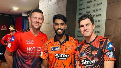 IPL 2026: SRH Pacer Praful Hinge Creates History On Debut With First-Over Triple Strike As Rajasthan Royals Collapse