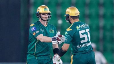 PSL 2026: Steve Smith-Sahibzada Farhan Mix-Up Goes Viral, Fans Call It ‘Revenge’ For Babar – Watch