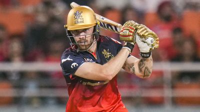 The Hundred Men's Competition: RCB ಸ್ಟಾರ್ ಆಟಗಾರ ಅರ್ಧಶತಕ