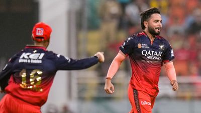 DPL 2025: RCB ಯುವ ಪ್ಲೇಯರ್‌ ಅಬ್ಬರ: 4 ವಿಕೆಟ್ ಸಾಧನೆ 