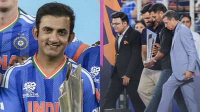 T20 WC 2026: ധോണിയുടെ ആശംസയ്ക്ക് ​ഗംഭീറിന്റെ മറുപടി, പഴയതൊക്കെ ഇനി പഴങ്കഥ, ഇനി പുതുയുഗം