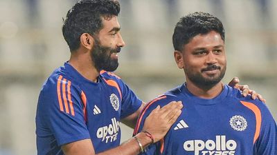 സഞ്ജു വീണ്ടും മിന്നിക്കുമോ, സെമിയിലെ സ്‌കോറെത്ര? ഫിഫ്റ്റിയുറപ്പ്!! പ്രവചിച്ച് എഐ