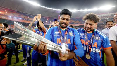 IPL 2026: ഇവര്‍ സൂക്ഷിച്ചോ, ഫ്‌ളോപ്പായാല്‍ ടീം ഇന്ത്യയിലെ ചീട്ട് കീറും!! ആരൊക്കെ?