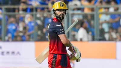 IPL 2026: 15 ബോളില്‍ വൈഭവ്, 26 ബോളില്‍ സഞ്ജു, കോലിക്ക് 37 ബോള്‍!! ഇതാണോ കിങ്? രൂക്ഷവിമര്‍ശനം