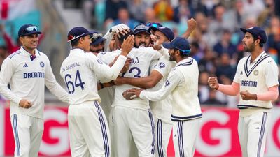 IND vs ENG: கடைசி விக்கெட் விழுந்ததும், கொண்டாடிய இந்திய வீரர்கள்.. வானத்தை பார்த்து நன்றி சொன்ன கம்பீர்