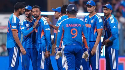 IND vs NZ: இந்தியா ஜெயிக்காது.. நியூசிலாந்து தான் கப் அடிக்கும்.. வம்பிழுத்த பாகிஸ்தான் வீரர் அமீர்