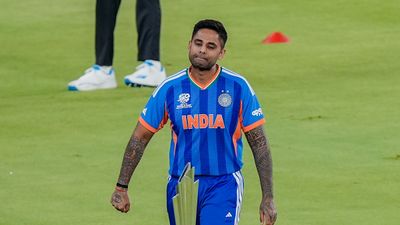 IND vs NZ: மிட்செல் சாண்ட்னர் சர்ச்சை பேச்சு..புதுசா எதாவது யோசிங்க..பதிலடி தந்த கேப்டன் சூர்யகுமார்