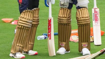 IPL 2026- ஆர்சிபி அணியின் சாதனை பட்டியல்.. பெற்ற வெற்றி, தோல்வி, அதிக ரன்கள் விவரம்