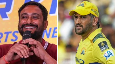 నాకు బుద్ది చెప్పి.. ధోనీ తప్పు చేశాడు: అంబటి రాయుడు