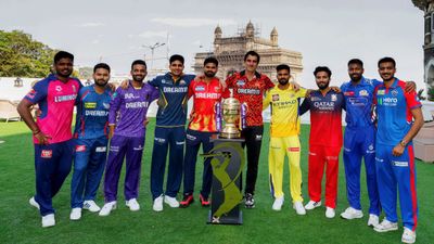  IPL 2026 షెడ్యూల్ ప్రకటించిన బీసీసీఐ..  ఫస్ట్ మ్యాచ్ మనదే!