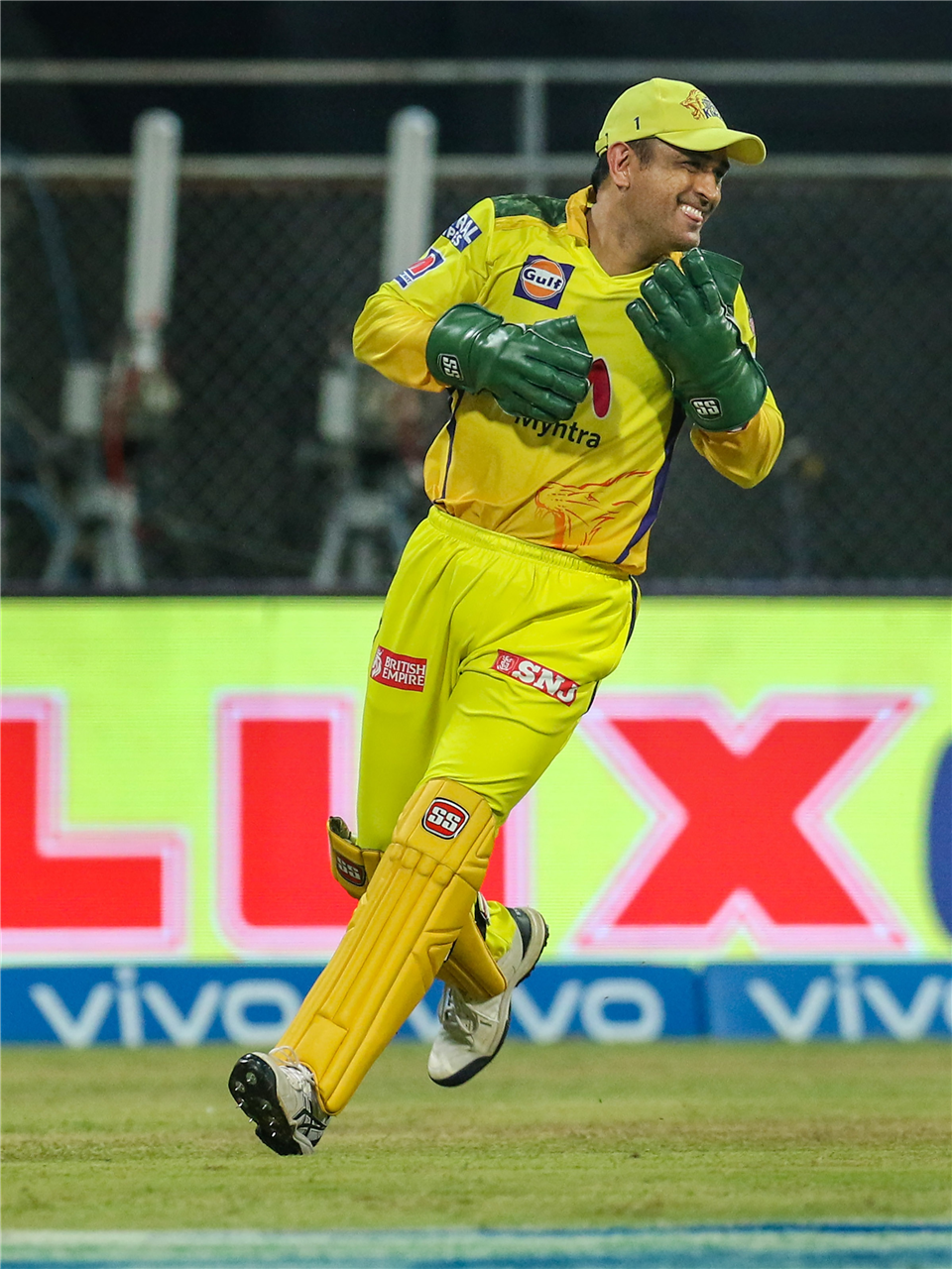 MS Dhoni leads list for most catches by wicketkeeper in T20 cricket