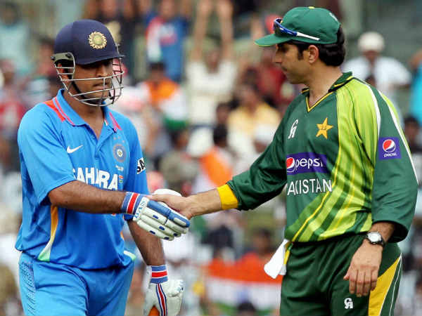Captains for the match - Dhoni (left) and Misbah