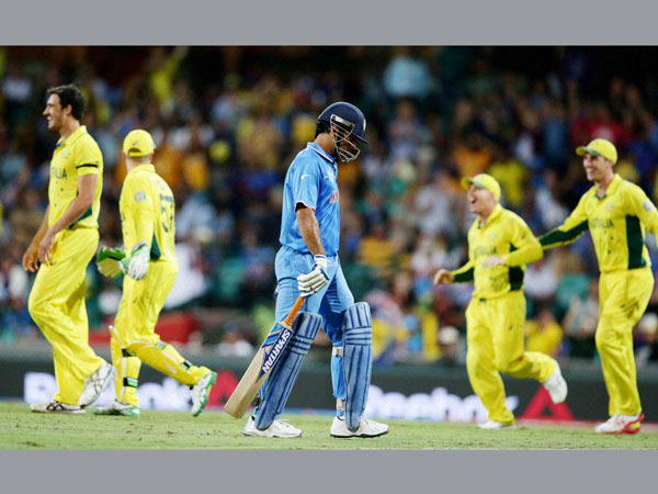 End of Dhoni and India. The captain walks back after being run out
