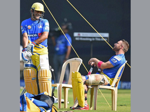Chennai Super Kings players MS Dhoni and Brendon McCullum 