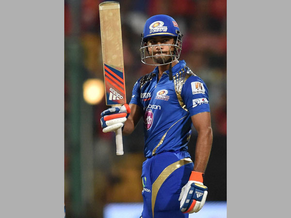 Mumbai Indians Unmukt Chand celebrates his fifty runs