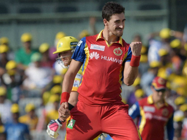 Mitchell Starc exults after dismissing Dwayne Smith