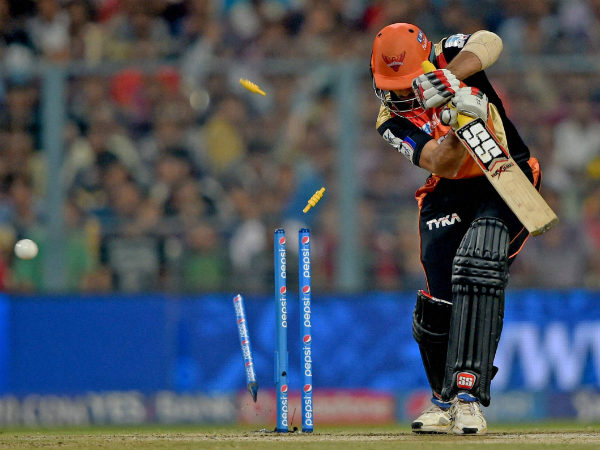 Naman Ojha is bowled by Umesh Yadav (not in picture) Naman Ojha is bowled by Umesh Yadav (not in picture)