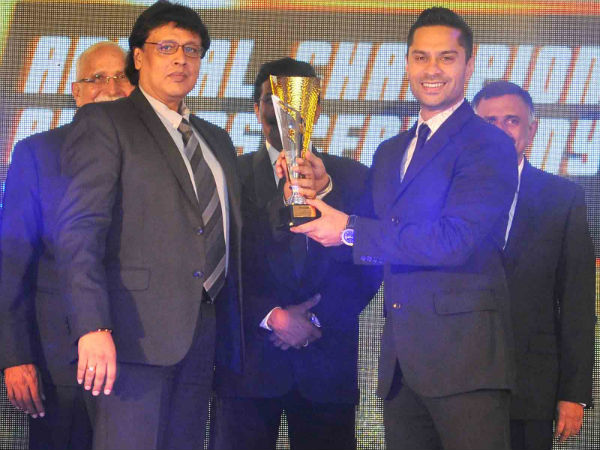2014 FMSCI Indian Rally Champion driver Gaurav Gill (right)