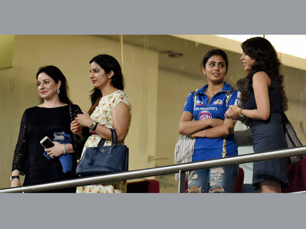 Sachin's wife, Rohit Sharma's fiancee at Wankhede