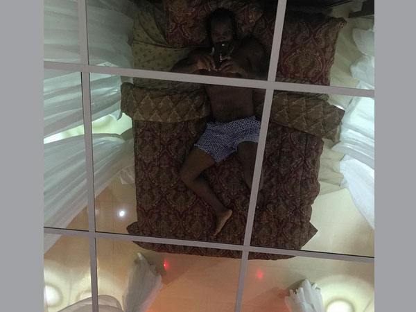 Chris Gayle's 'Hanky Panky' bed