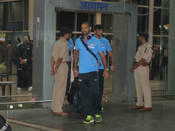 Team India gets warm reception! 