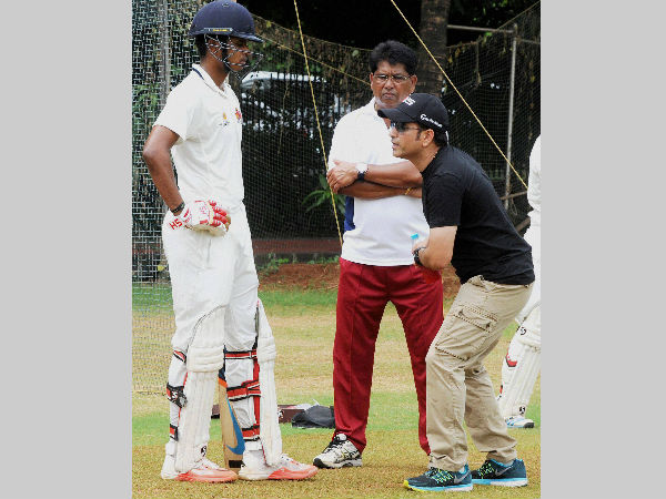 Sachin Tendulkar gives batting tips to Shreyas Iyer (left) before the start of the Ranji Trophy season, in September this year Sachin Tendulkar gives batting tips to Shreyas Iyer (left) before the start of the Ranji Trophy season, in September this year