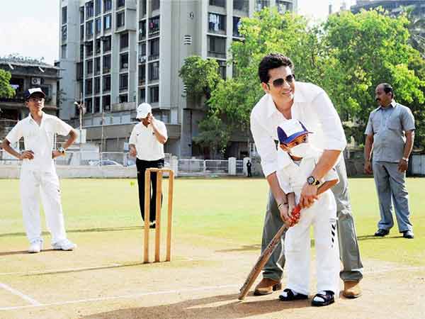 In Pics: Sachin's birthday celebrations