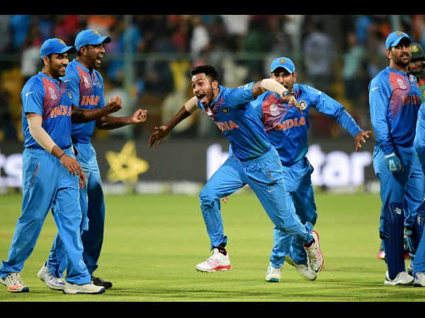 Hardik Pandya bagged 2 wickets in the last over and turned the tides for India. 