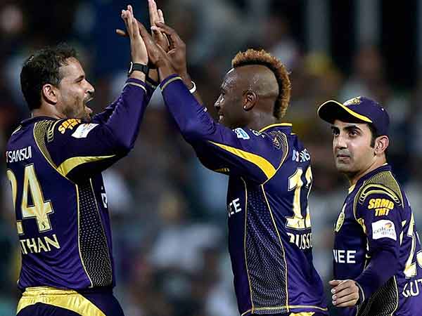 In pics: SRK and his cute son AbRam at IPL 2016