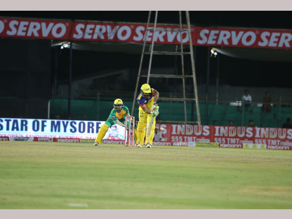 Raajoo Bhatkal scored a match winning 61