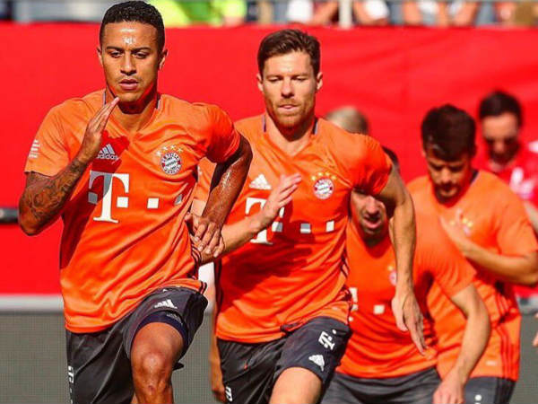 Thiago Alcantara (front) (Image courtesy: Thiago Twitter handle) Thiago Alcantara (front) (Image courtesy: Thiago Twitter handle)