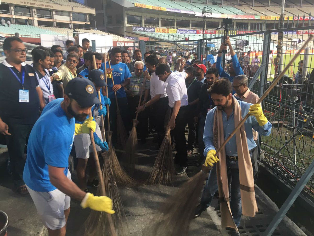 Cricketers clean Eden Gardens