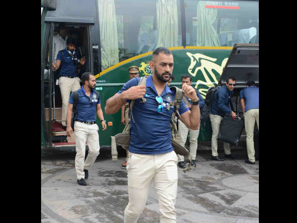 Skipper MS Dhoni arrives in Vizag