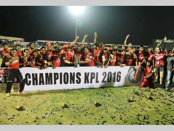 The champions Bellary Tuskers celebrate