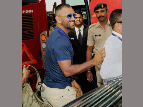 MS Dhoni's love for cars is widely known 