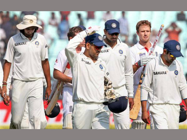 3rd Test: Visitors take 2-1 lead in Kolkata 3rd Test: Visitors take 2-1 lead in Kolkata