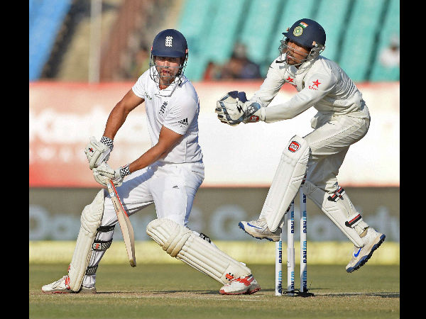 Alastair Cook gives England a solid start
