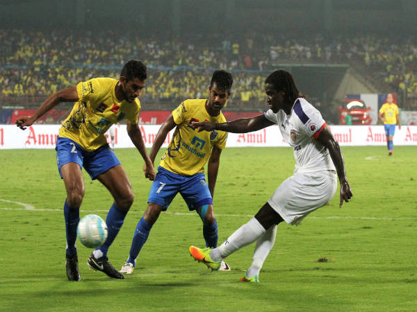 Bernard Mendy (right) Bernard Mendy (right)