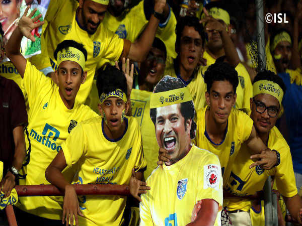 Kerala Blasters fans celebrate