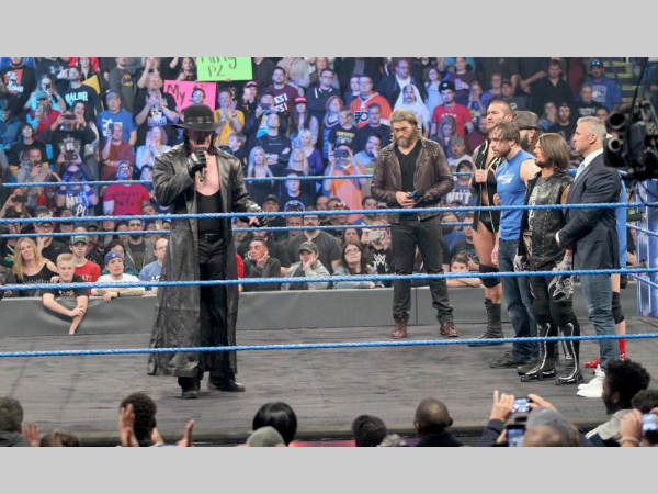 Undertaker on Smackdown Live (image courtesy WWE.com) Undertaker on Smackdown Live (image courtesy WWE.com)