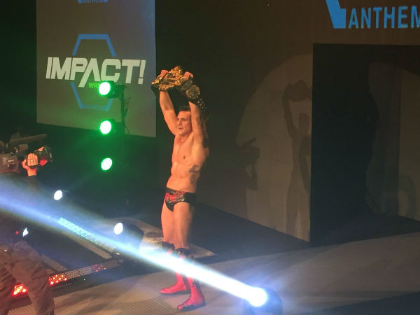 Alberto El Patron posing with his new title (image courtesy Twitter) Alberto El Patron posing with his new title (image courtesy Twitter)